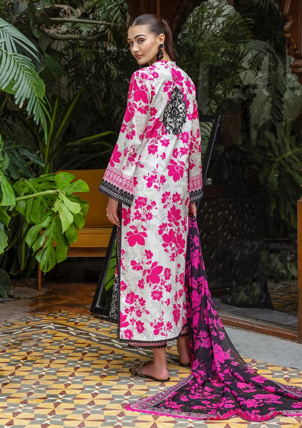 Zainab Chottani Nysa Fuchsia Digital Lawn | Unstitched Luxury Ensemble