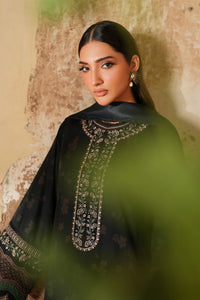 The Majestic Silhouette: Digital Lawn Ensemble with Heavy Embroidered Chiffon Dupatta